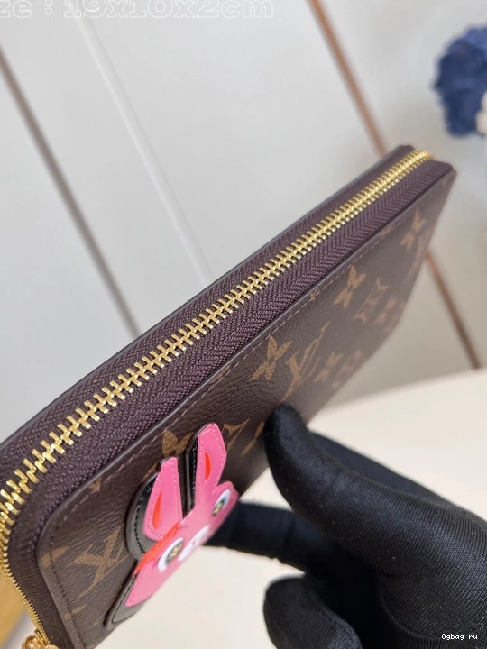 LOUIS VUITTON WALLET-10*20*2 ZIPPY cm 0724